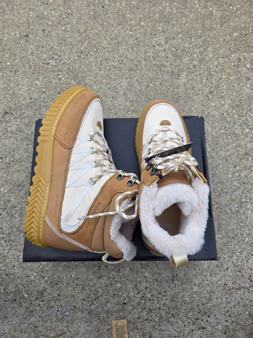 SOREL ONA Women's Beige & Tan Waterproof Winter Boots Size 12